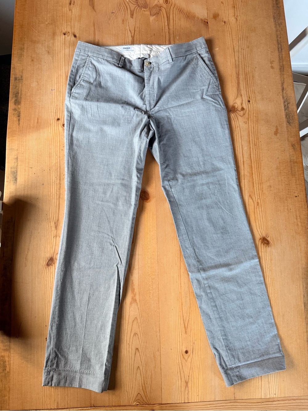 Women’s Lightweight Gray Chino Pants - Brand: Filippa K